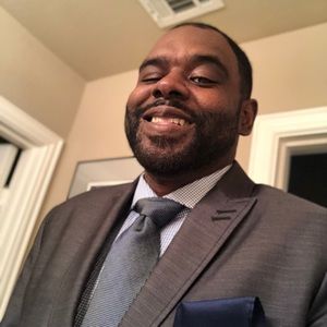 Meet your Posher, Leon